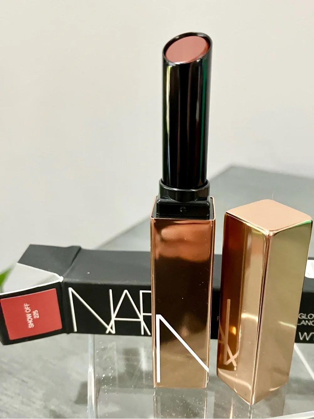 NARS Lipstick Stick - shade ‘Show off’